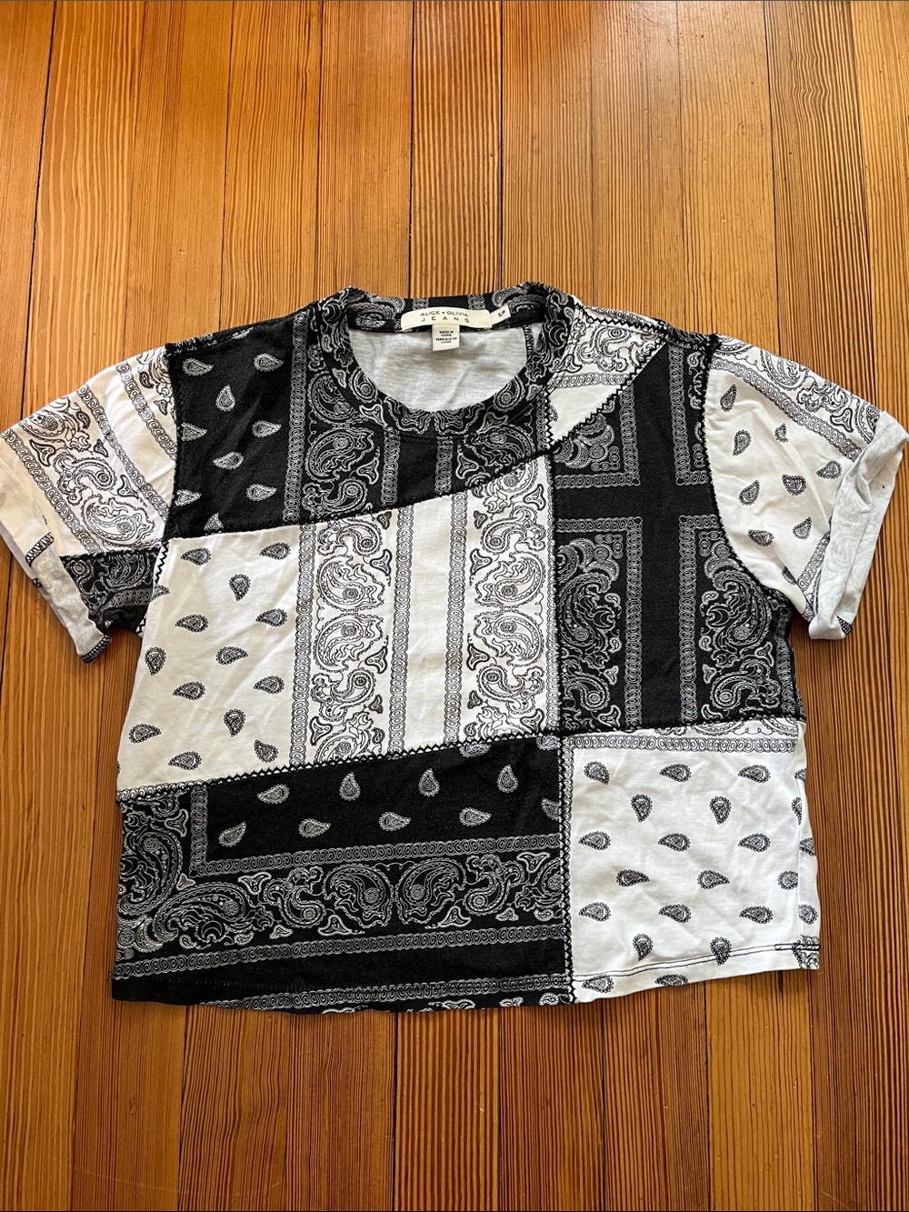 Alice & Olivia Jeans paisley patchwork T Shirt